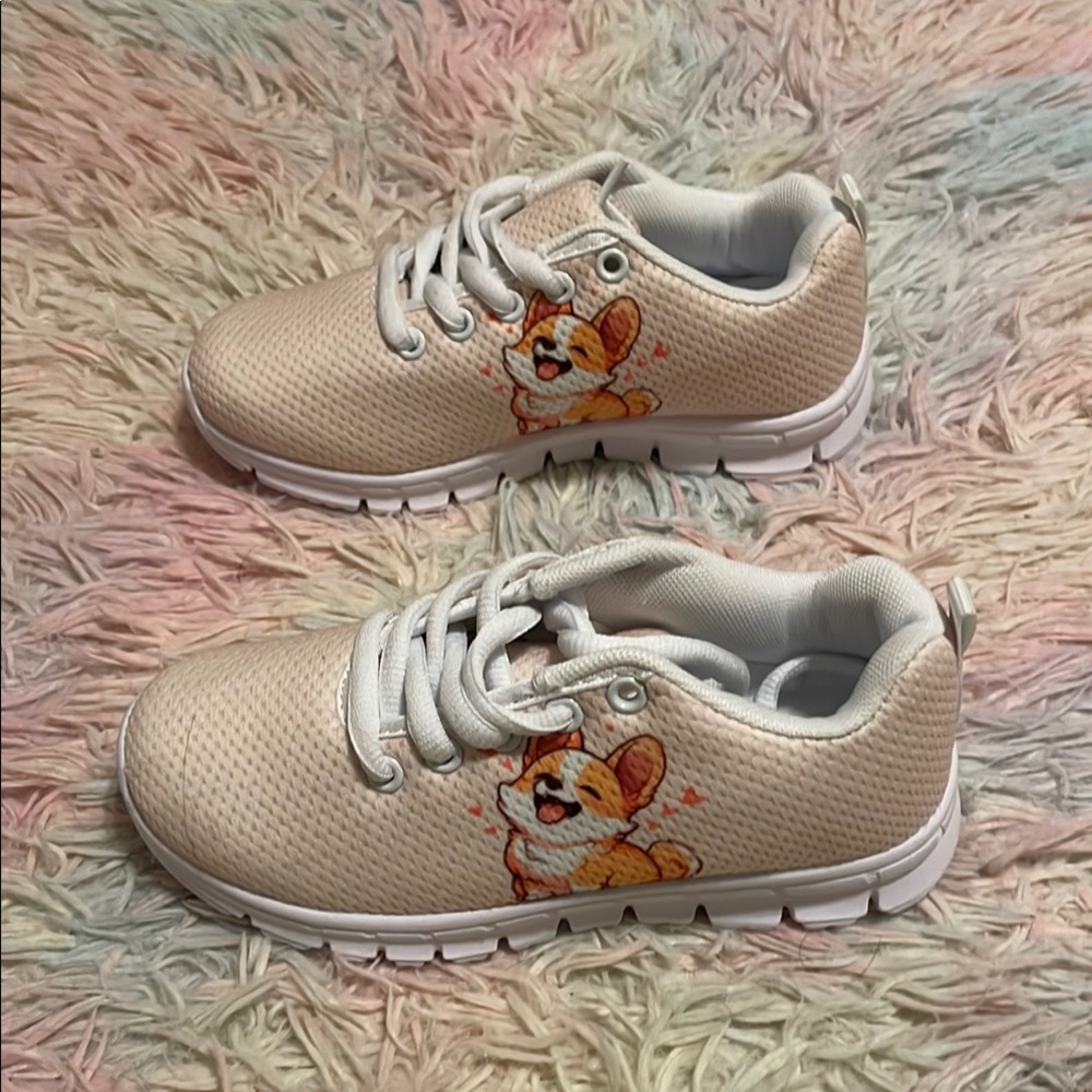 Kids Beige Corgi Sneakers